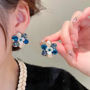 2023 Япония Корейские Новые Серьги-гвоздики Blue Crystal Shell Flowre Для женщин, Модная бижутерия, Элегантный Букле d'oreille Femme