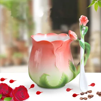 Кофейная кружка с 3D розовой эмалью, набор чашек для чая и молока с ложкой, креативная керамическая посуда из европейского костяного фарфора для подарка другу