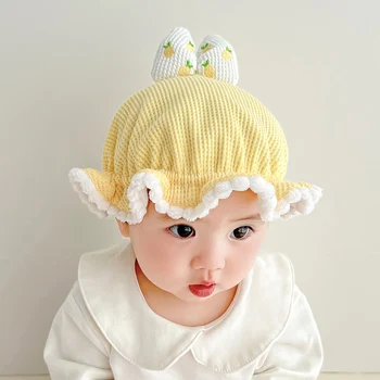 Милая хлопчатобумажная шапочка для новорожденных с клубничным бантом, милое кружево, осенне-зимние шапочки принцессы для малышей, шапочки для горшков для девочек